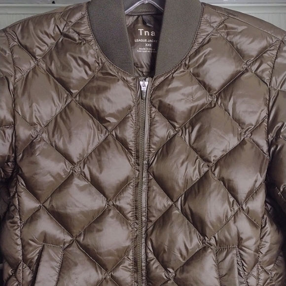 Tna Aritzia army green league jacket quilted down XXS - Picture 4 of 14